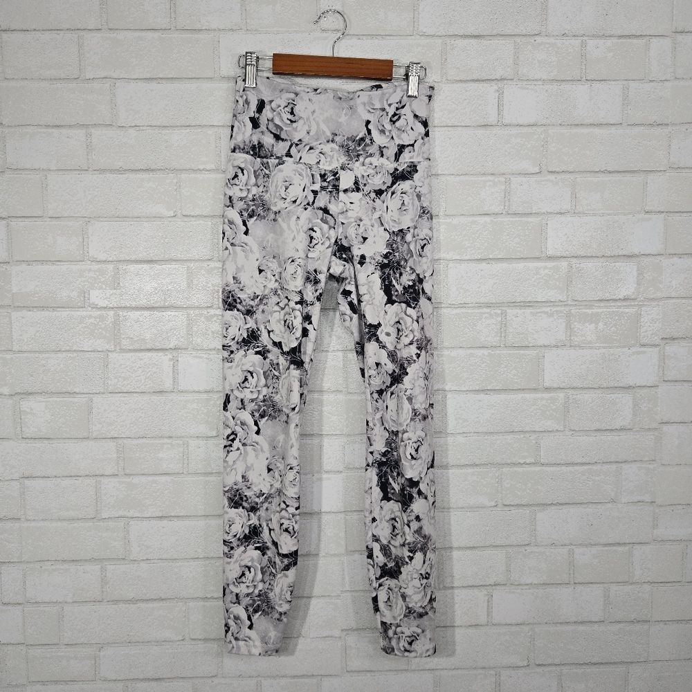 Balance Collection leggings
